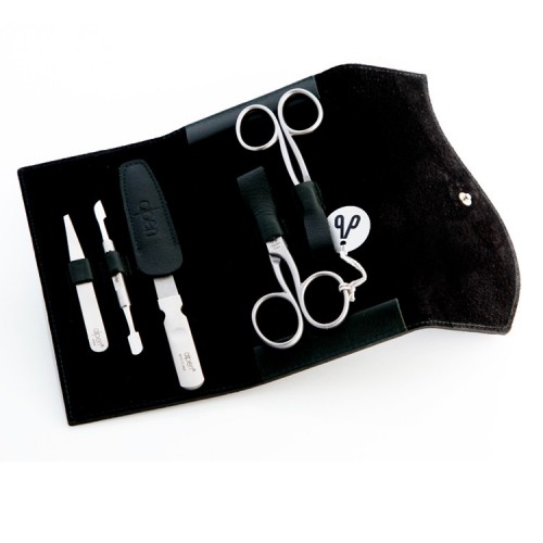 Set da Manicure in Morbida Pelle Verde Scuro 5pz